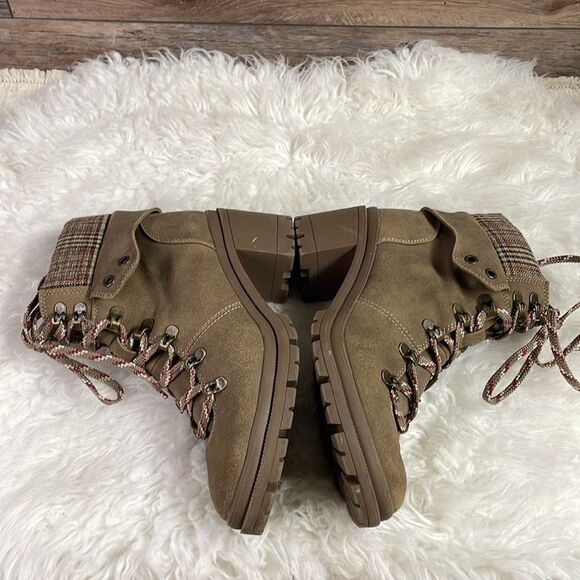 JELLYPOP Women’s Mission Hiker Lace Up Booties Chunky Heels Size 8 1/2” Tan - Picture 8 of 15